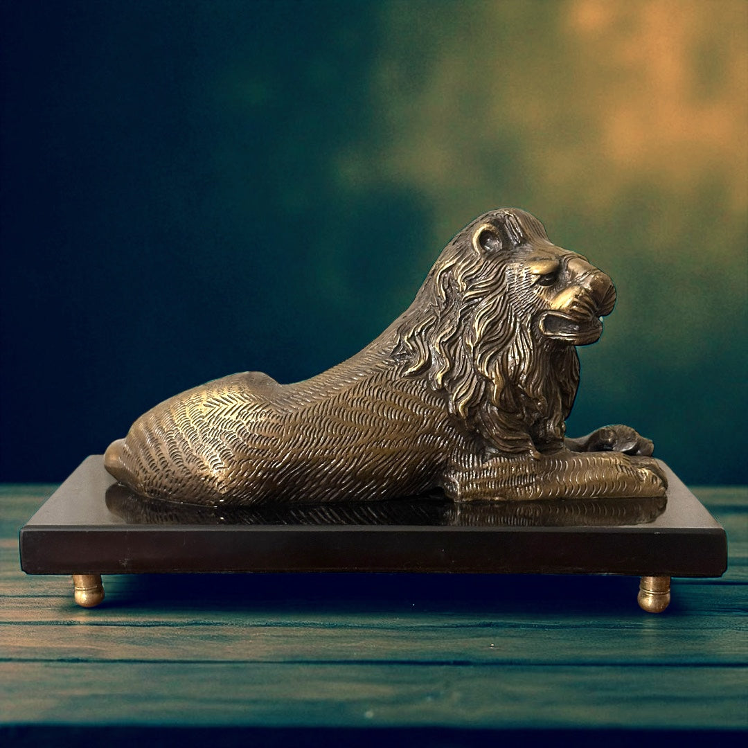 Lion Sculpture – Brass & Marble – Bombay